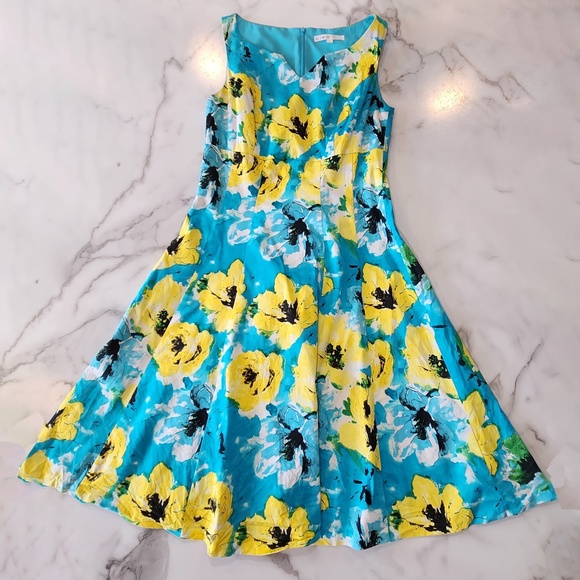 Cleo Floral Dress - Picture 1 of 4